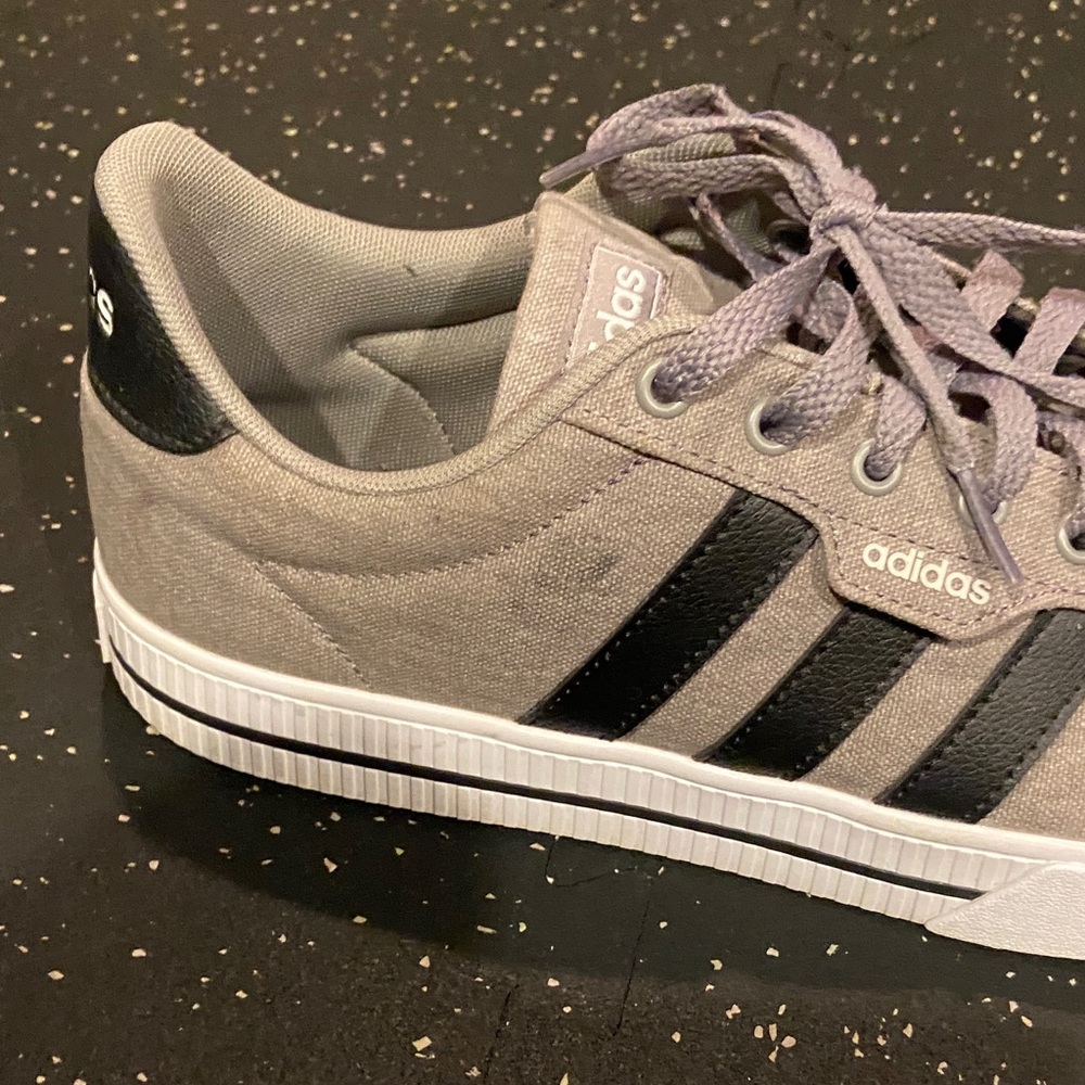 Adidas Gray Sneakers with Black Stripes men’s 9.5 - Picture 4 of 13